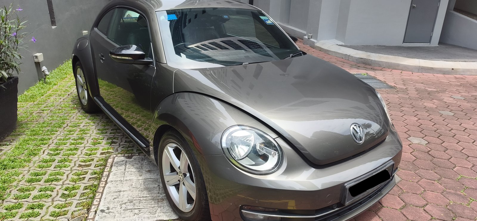 2012 Volkswagen Beetle 1.4L- Twin Charge