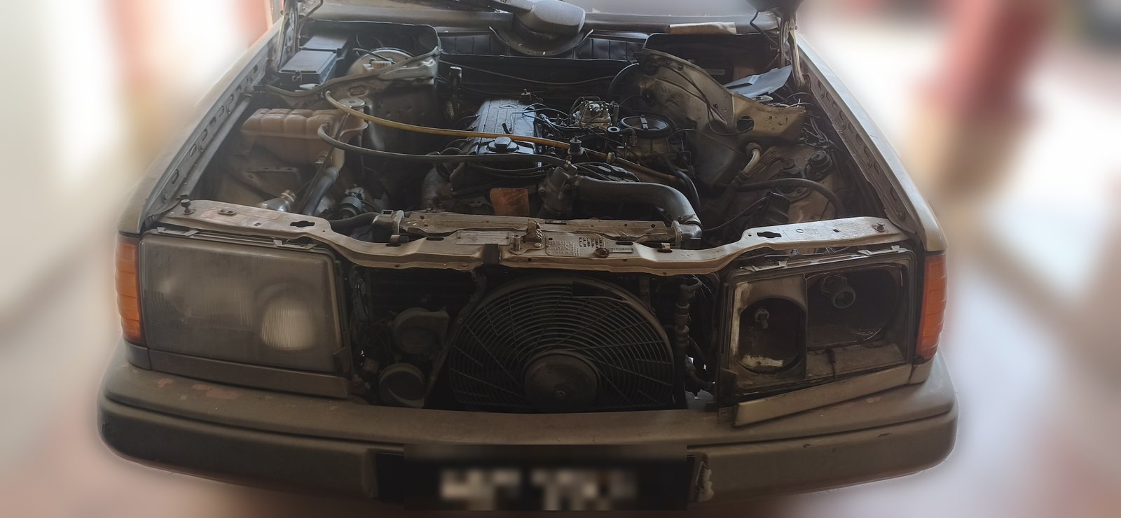 1986 Mercedes-Benz 230e / 124 - Project or Parts / Scrap Car